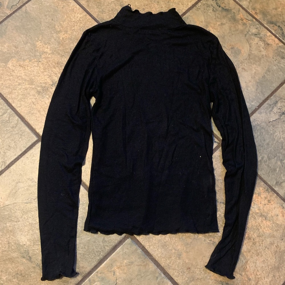 Lettuce trim Black turtle neck sweater